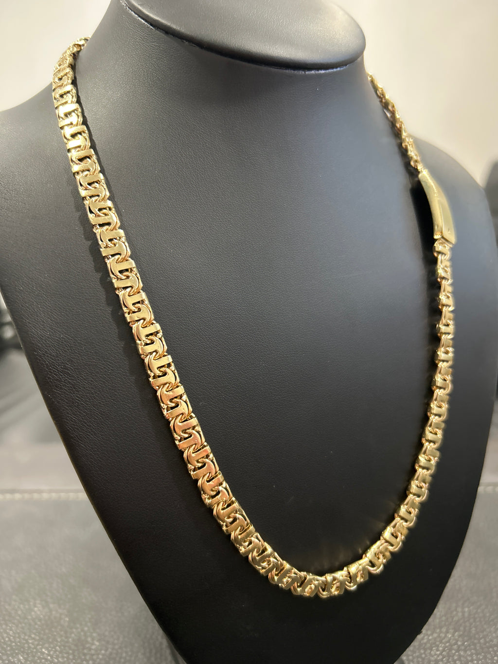 Chinobar Necklace