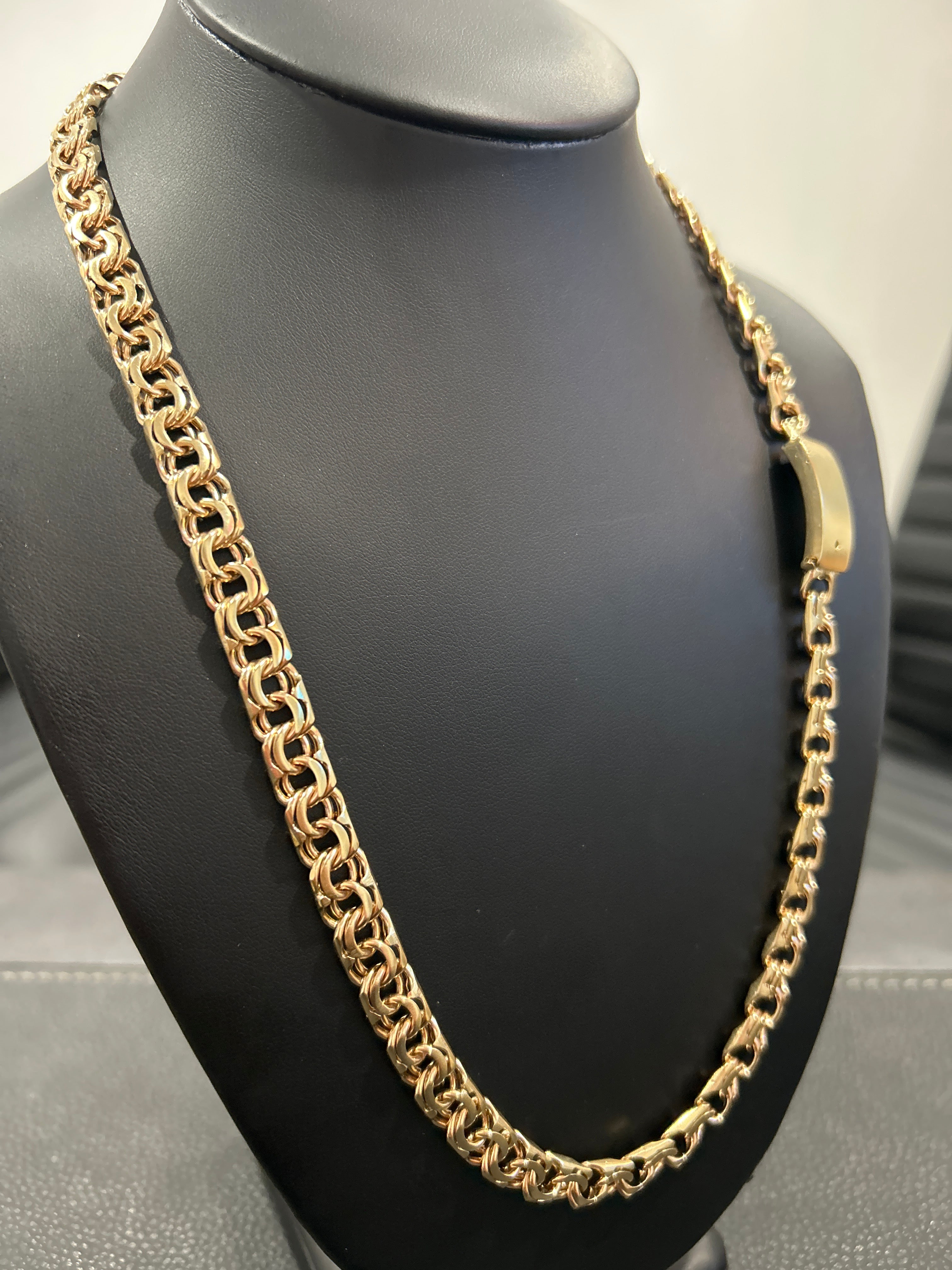 Chino link necklace