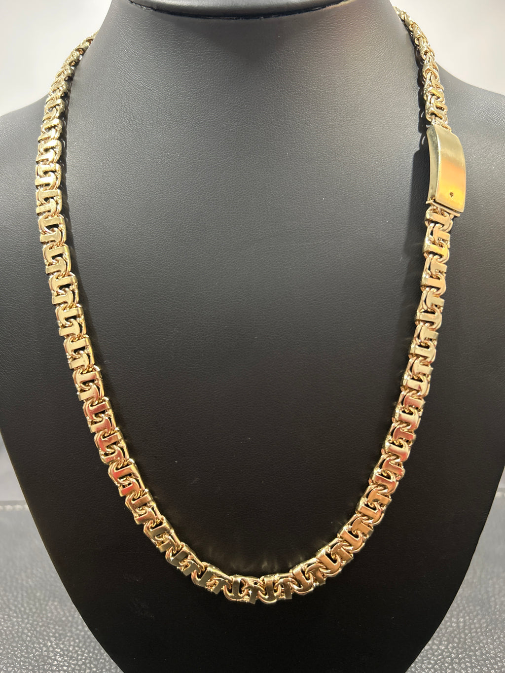Chinobar Necklace