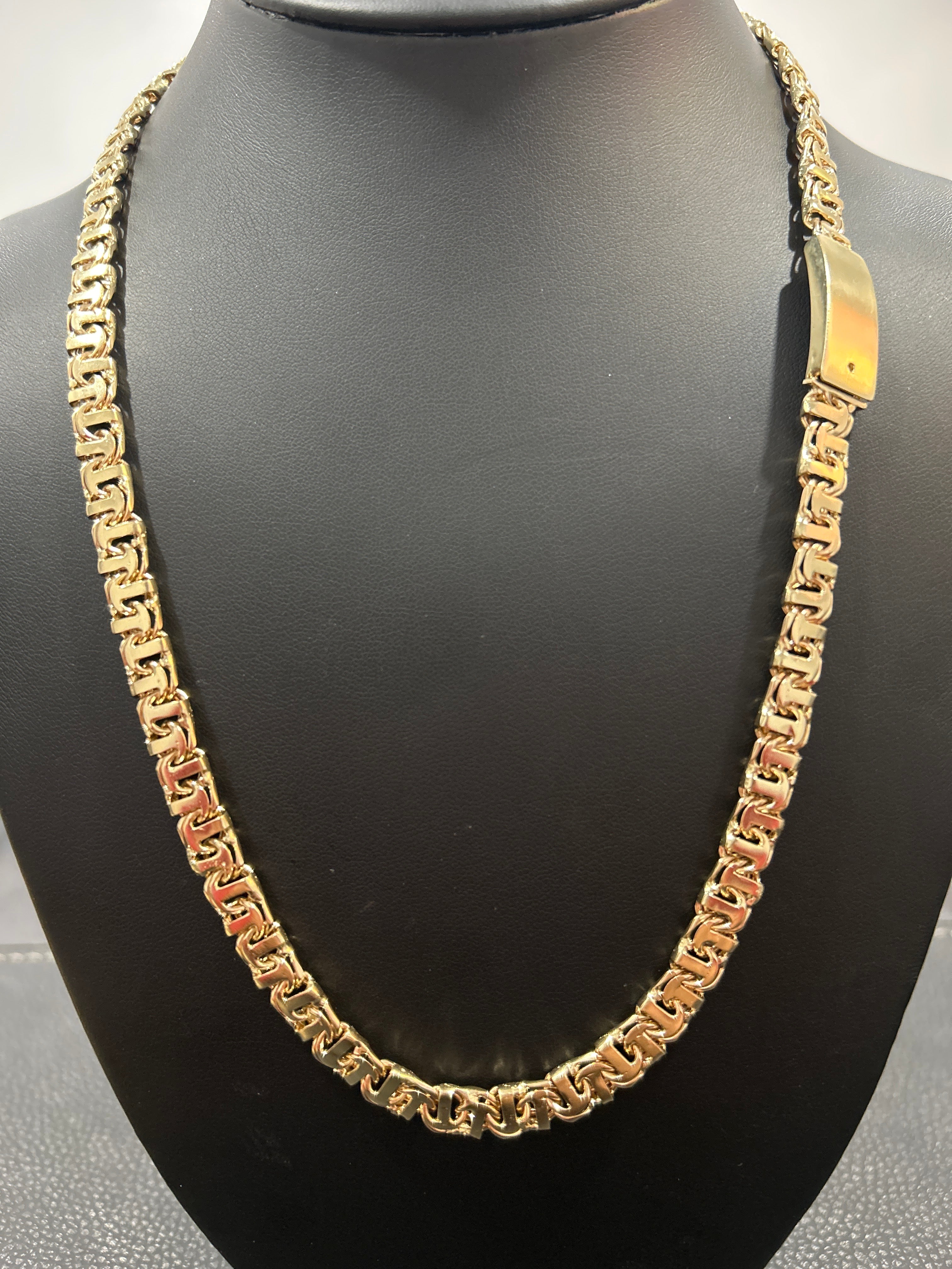 Chinobar Necklace