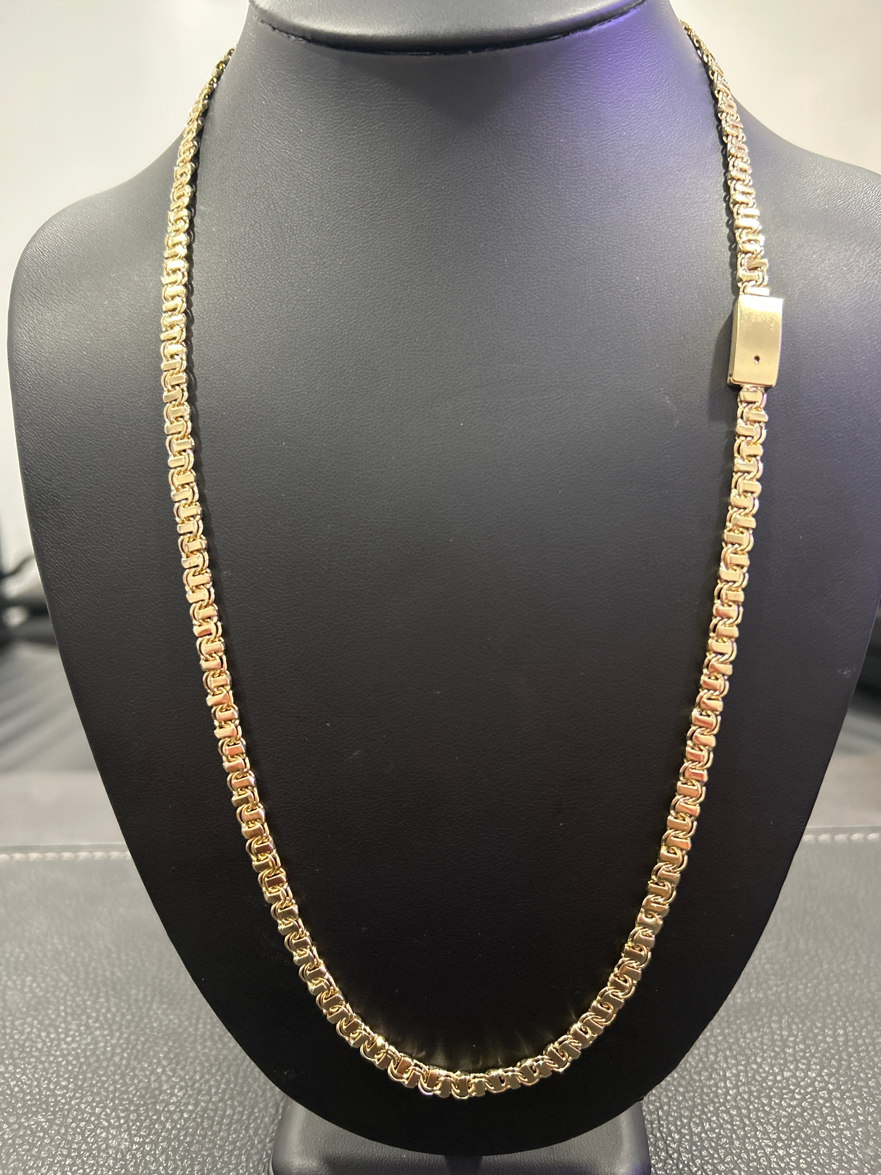 Chinobar chain