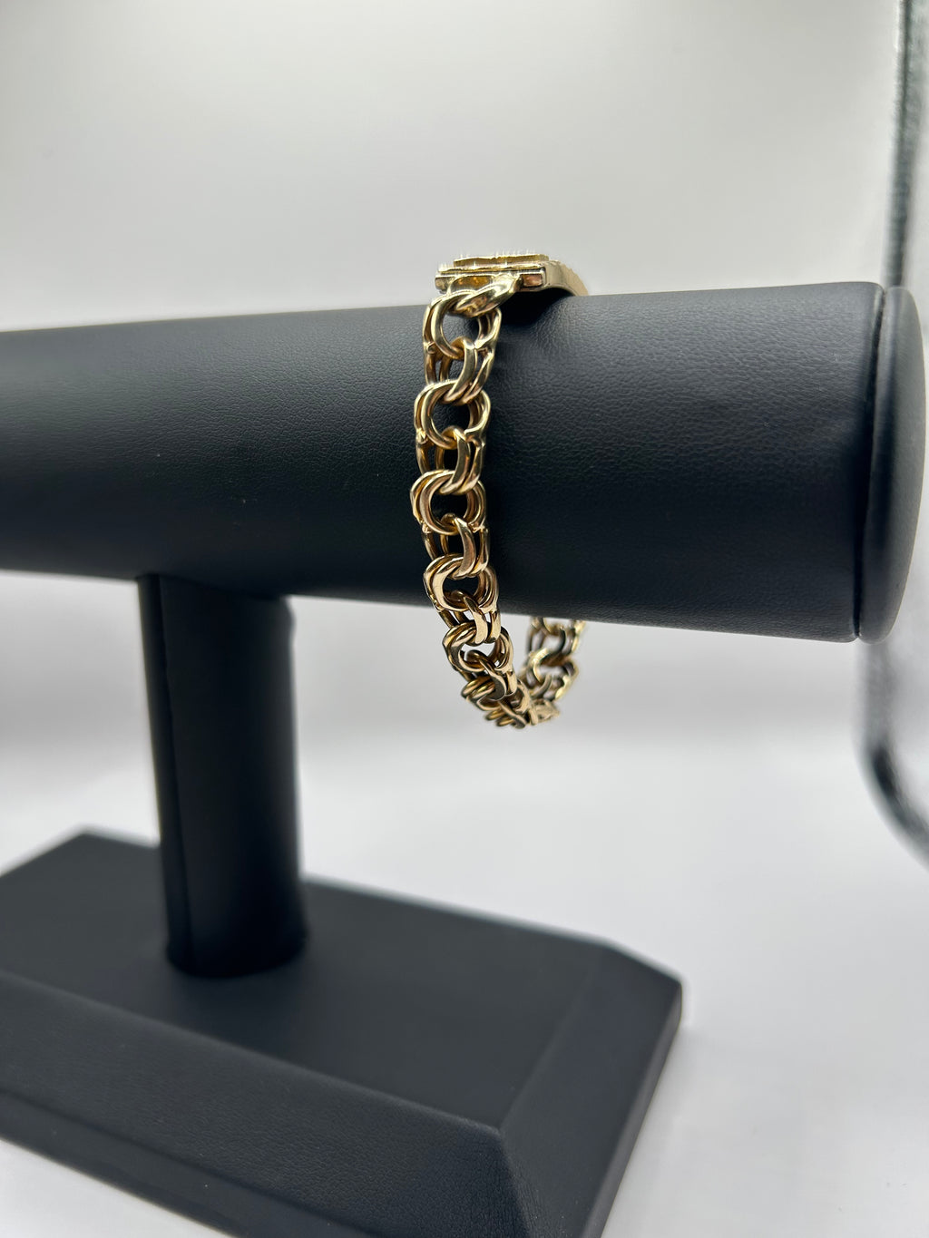 10k  Gold chino link bracelet 30grams